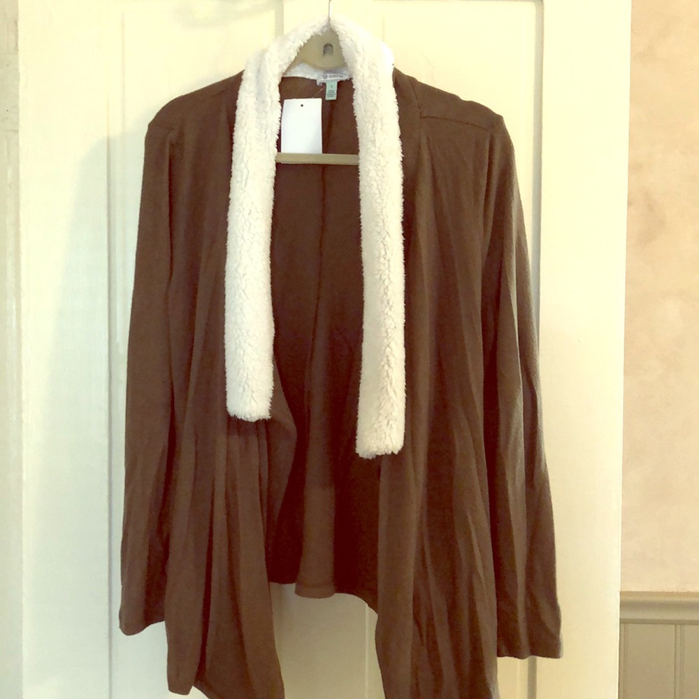 Susina olive green cardigan